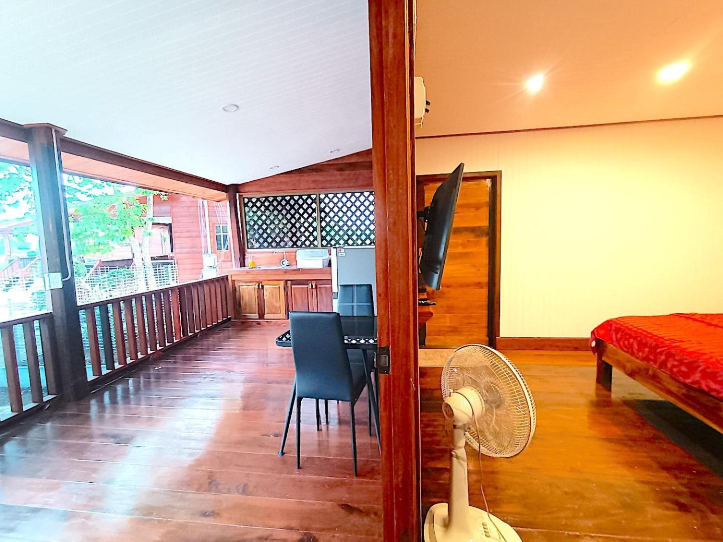 Isaan Perazim Park Hotel Roi Et Exterior foto